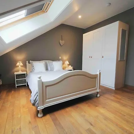 Holiday home Du Vieux Chene *